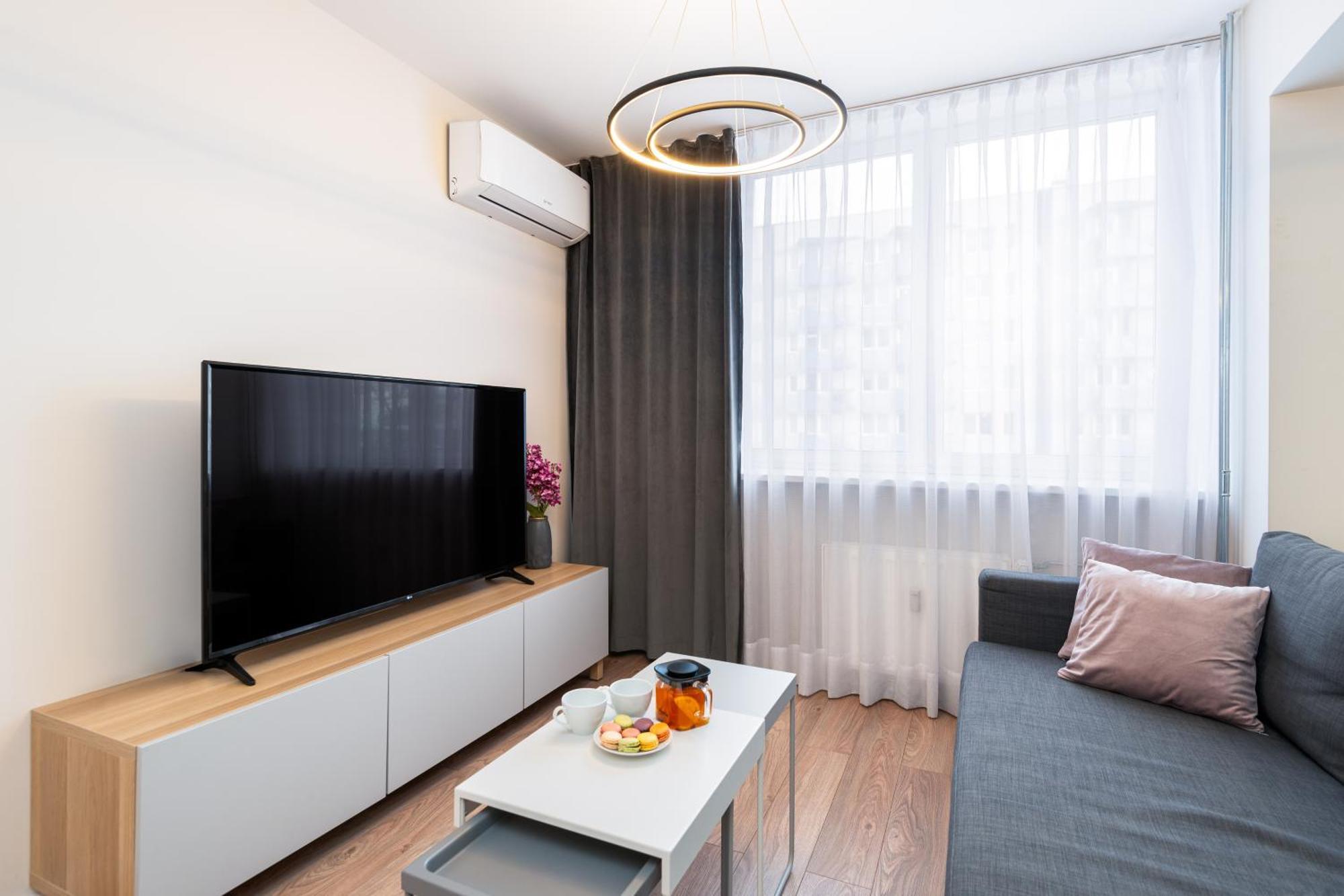 Kairos - Solar - Klimatyzacja, Scisle Centrum, Spodek Apartment *